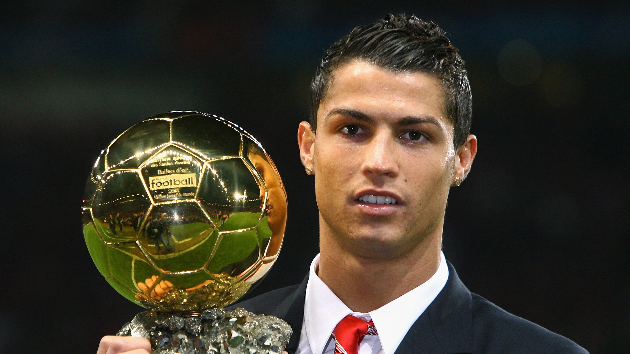 世界排名争夺战之夜，范弗利特攻防两端的绝对统治